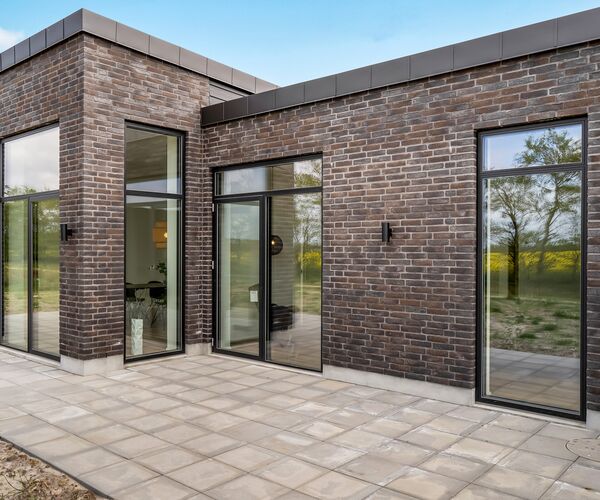 Vesterdamsvænget, Lind (2)